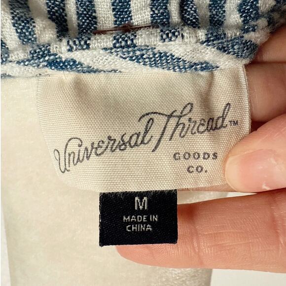 Universal Thread Women Blue and White Stripe Linen Sleeveless Tunic Top Size MED - Picture 3 of 9